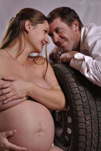 pregnant_33