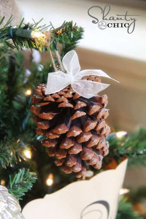 diy-pinecone-ornaments