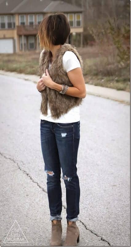 graphic-tee-and-fur-vest2_thumb[2]