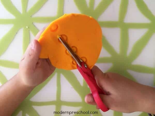 play-dough-scissor-skills-5