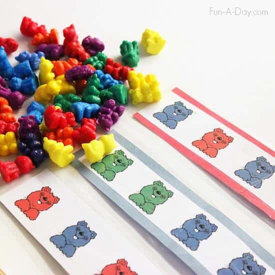 Bear-Math-Patterns-includes-a-hands-on-free-printable