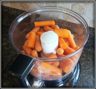 Carrots-for-Baby-Food-Food-Processor-400x374