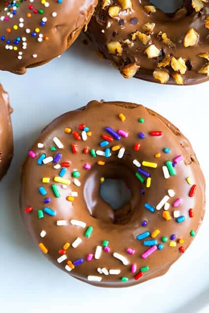 baked-nutella-doughnuts+srgb.