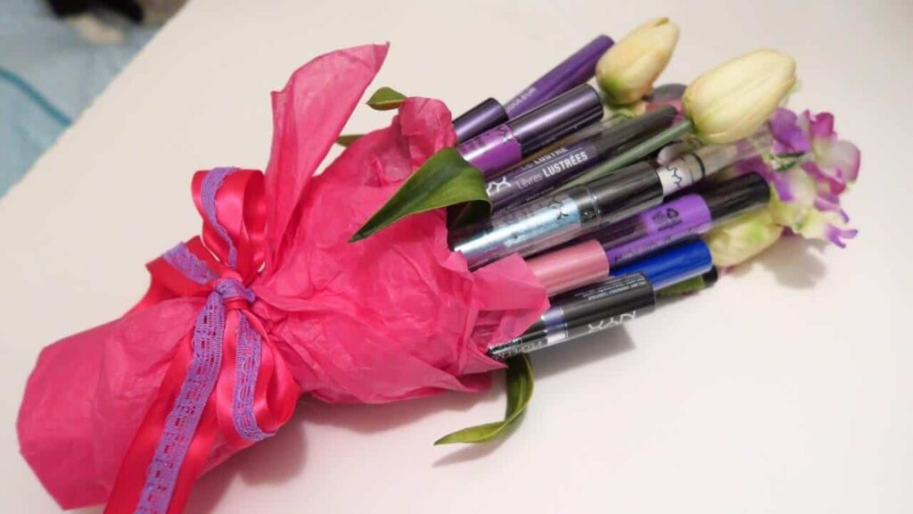 makeup bouquets