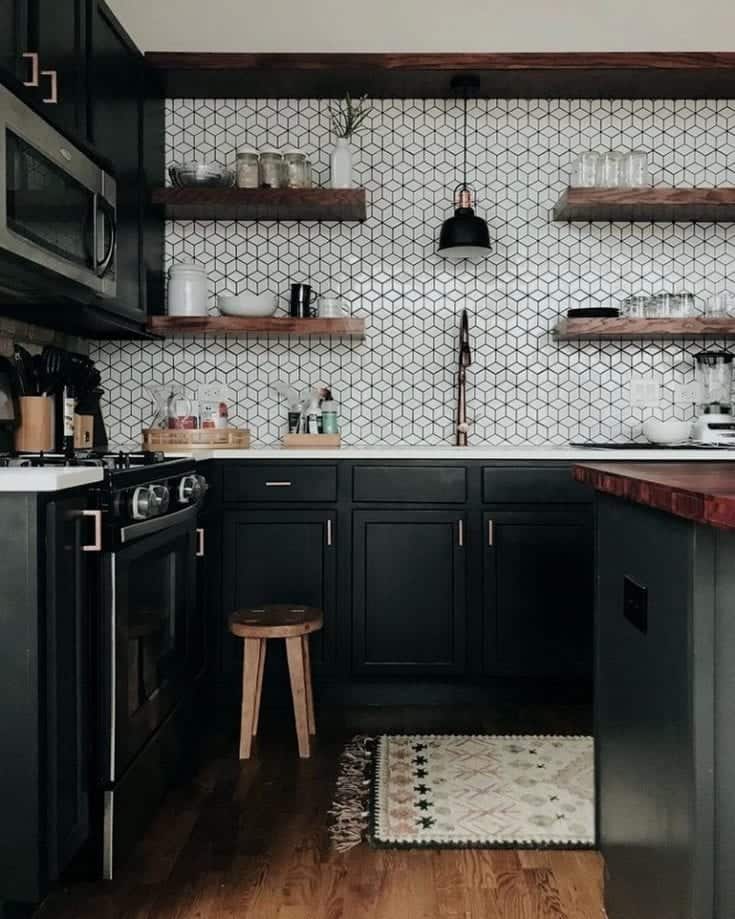 10 Beautiful Black Kitchens That Make Us Swoon