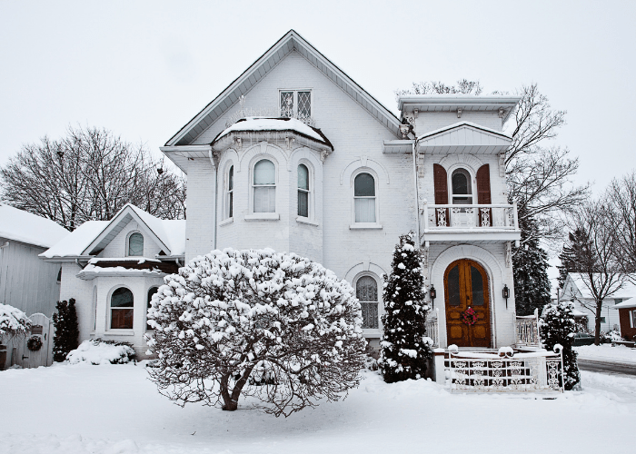 pretty house in winter