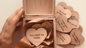 Wedding anniversary gift ideas for husband: unforgettable surprises