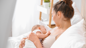 Postpartum diet plan while breastfeeding: essential tips for optimal nutrition