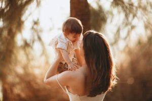 Activities for a 1 month-old: essential guide for new parents