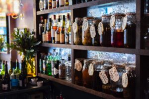 Diy bar shelf ideas: simple and creative designs for your space