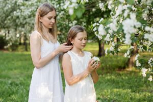 Creative mother-daughter photoshoot ideas: unforgettable moments captured