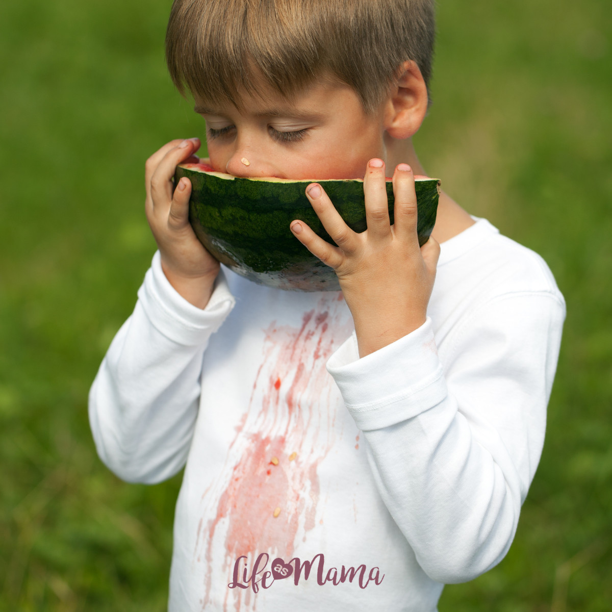 How to remove red stains for watermelon